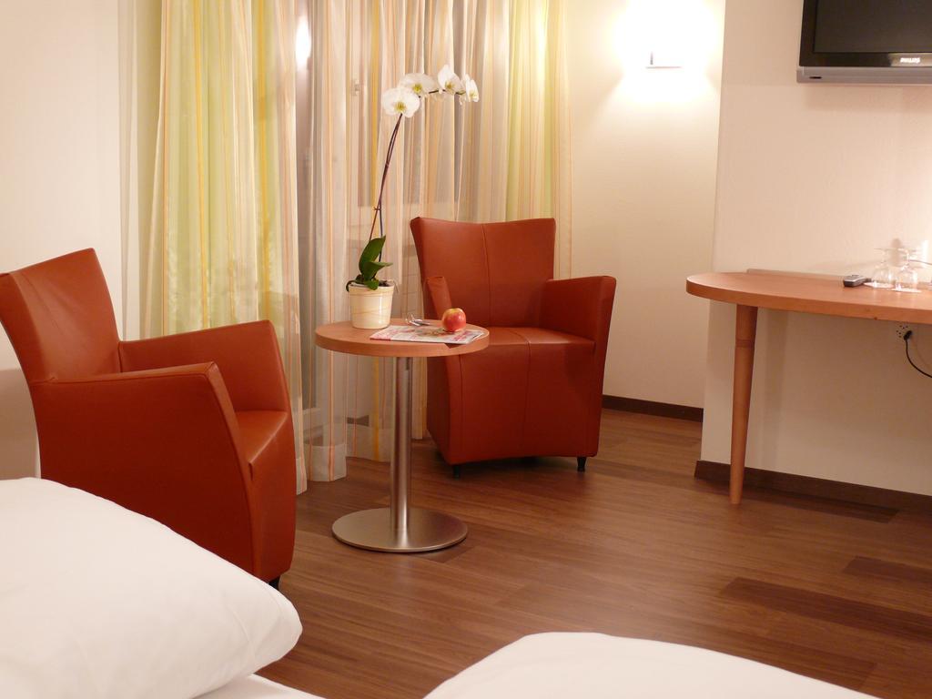 Hotel Restaurant Eichberg Seengen Екстериор снимка