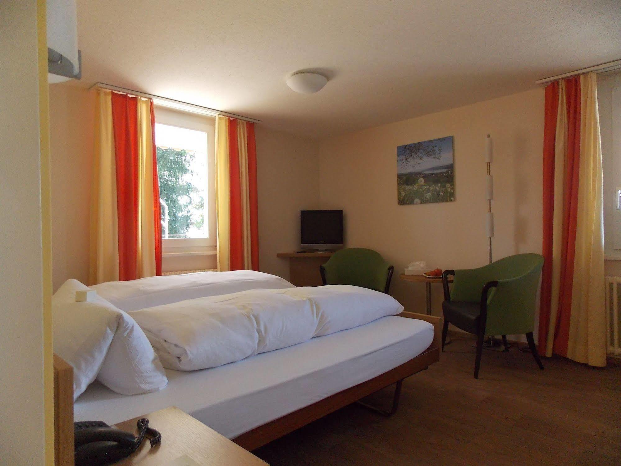 Hotel Restaurant Eichberg Seengen Екстериор снимка